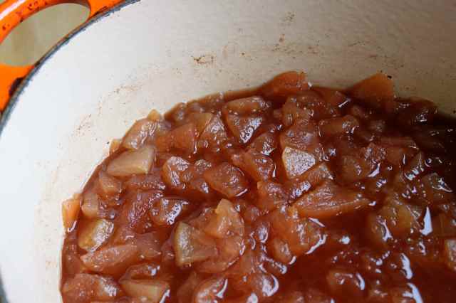 Apples partially cooked