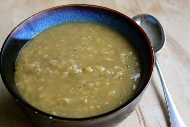 Gammon and lentil soup
