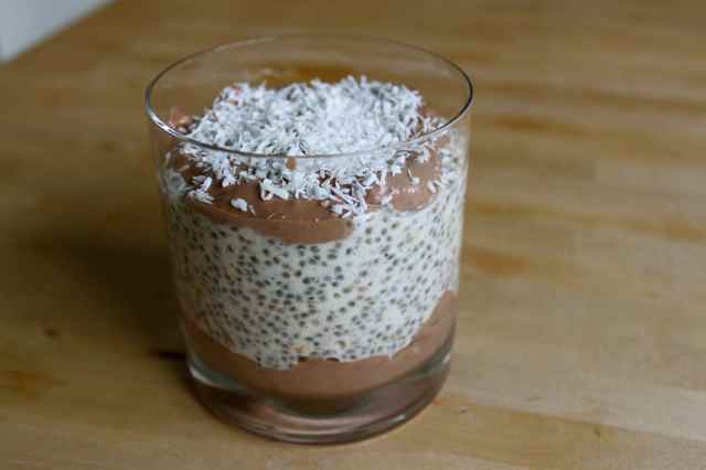 Overnight oats with chia seed and choc banana