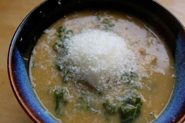 Red lentil and kale soup with yogurt