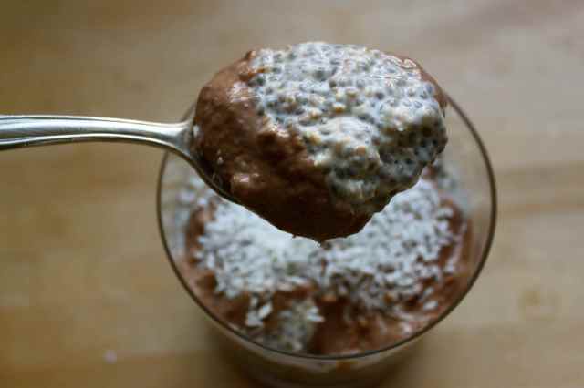 Spoonful of overnight oats and choc banana