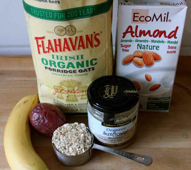 ingredients for oat, banana and passionfruit smoothie