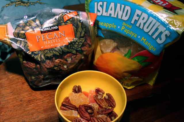 Nuts and dried fruit