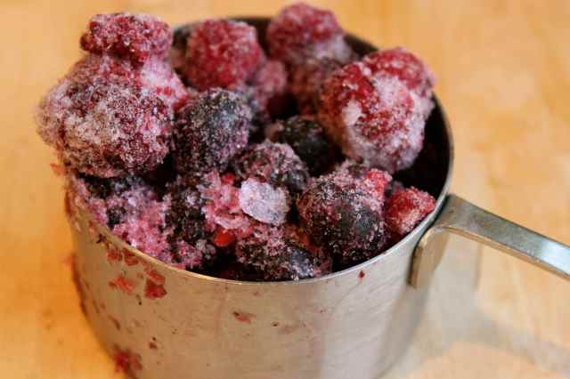 1 cup frozen berries