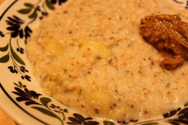 Banana bites in porridge