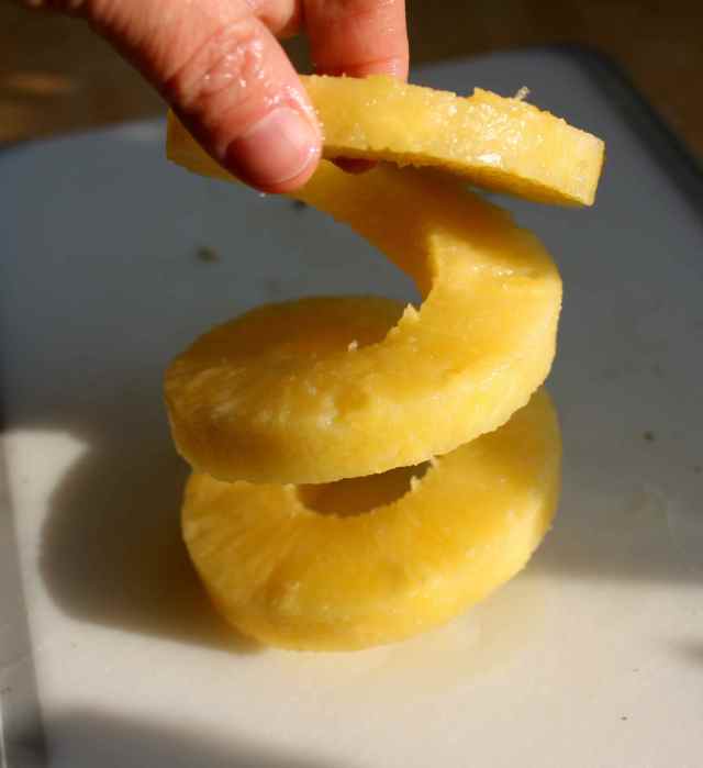 Pineapple rings