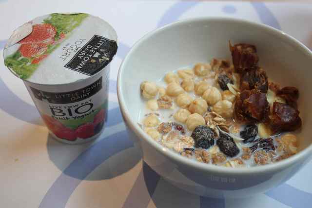 Muesli, nuts and yogurt