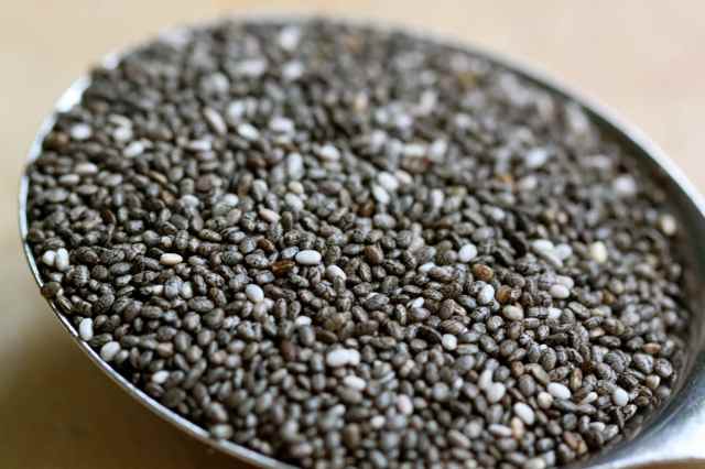 1 tbsp chia seeds