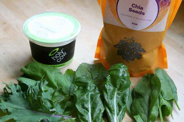 green leaves, chia and cottage cheese