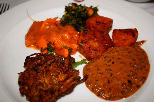 Dinner at the Bengal Clipper