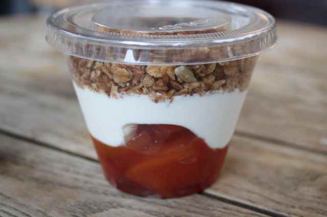 peach granola