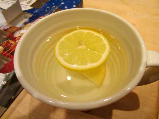 Hot water with lemon and ginger