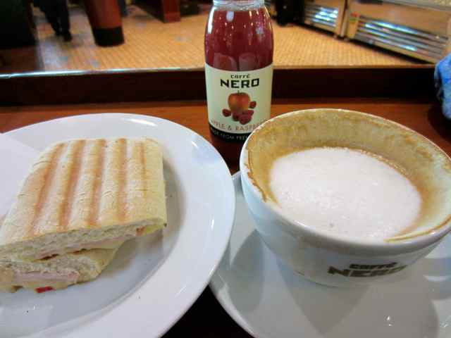 Nero panini