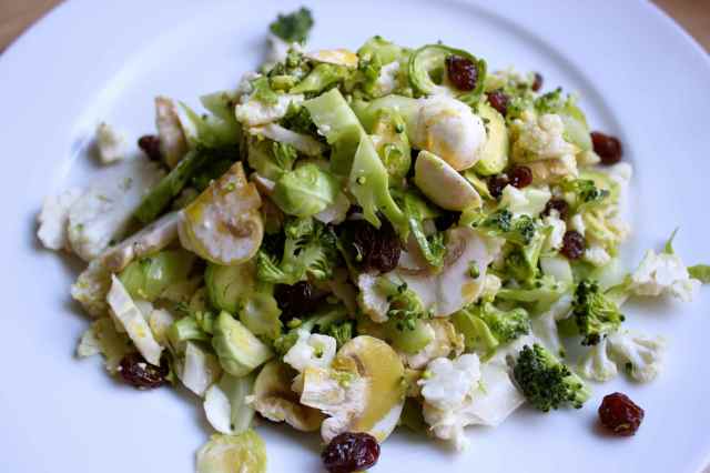 Green and white salad 1