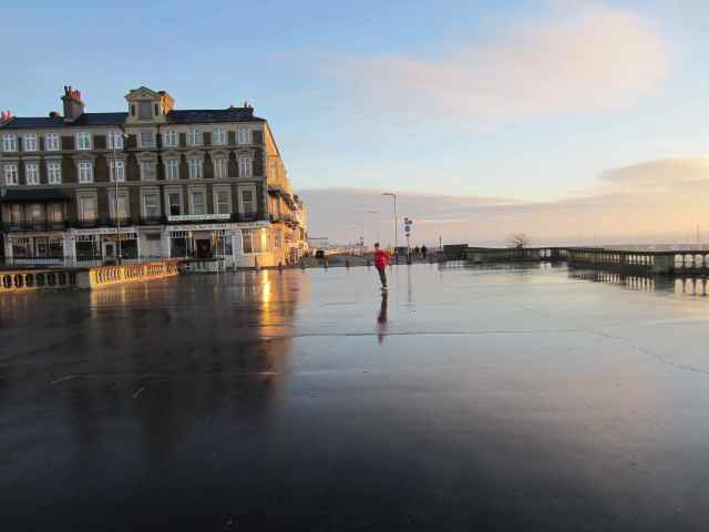 Harvey skateboarding 5