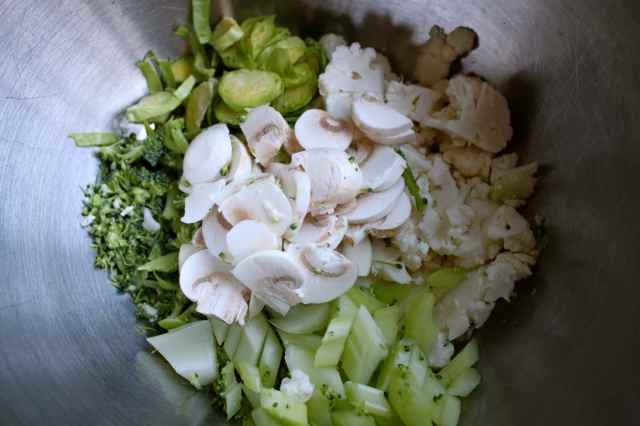 Making a white and red salad