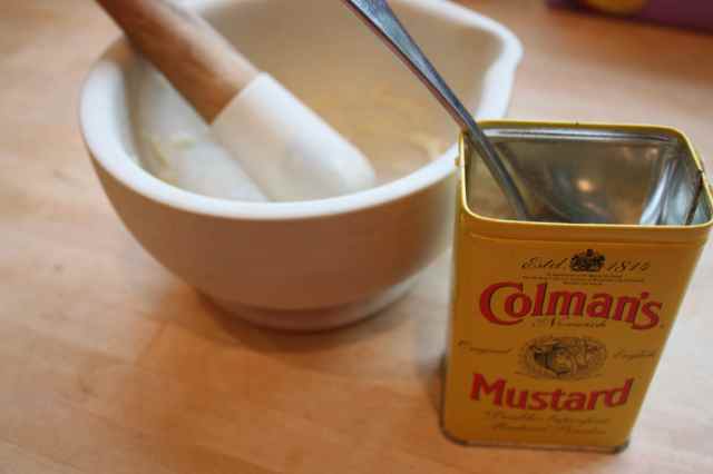 mustard powder and p&m