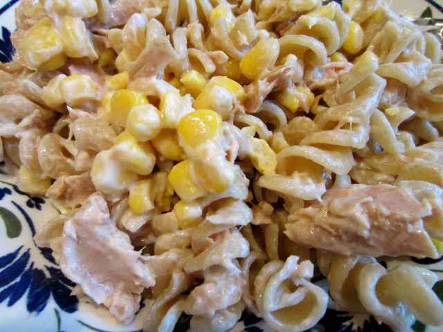 pasta salad with tuna
