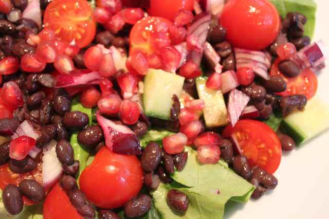 pomegranate and black bean salad 1