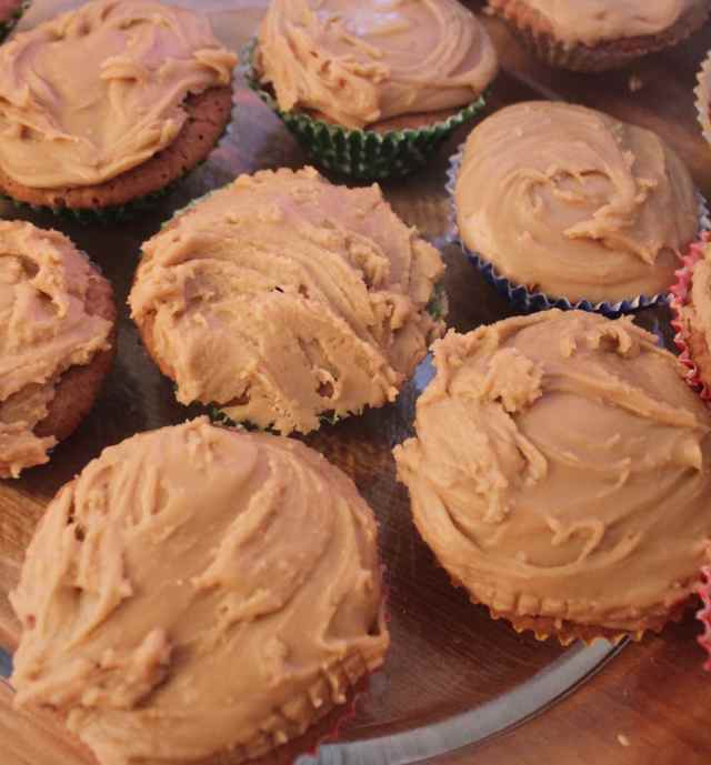 Caramel cupcakes
