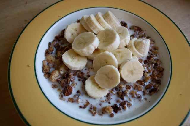 Nutty granola and banana