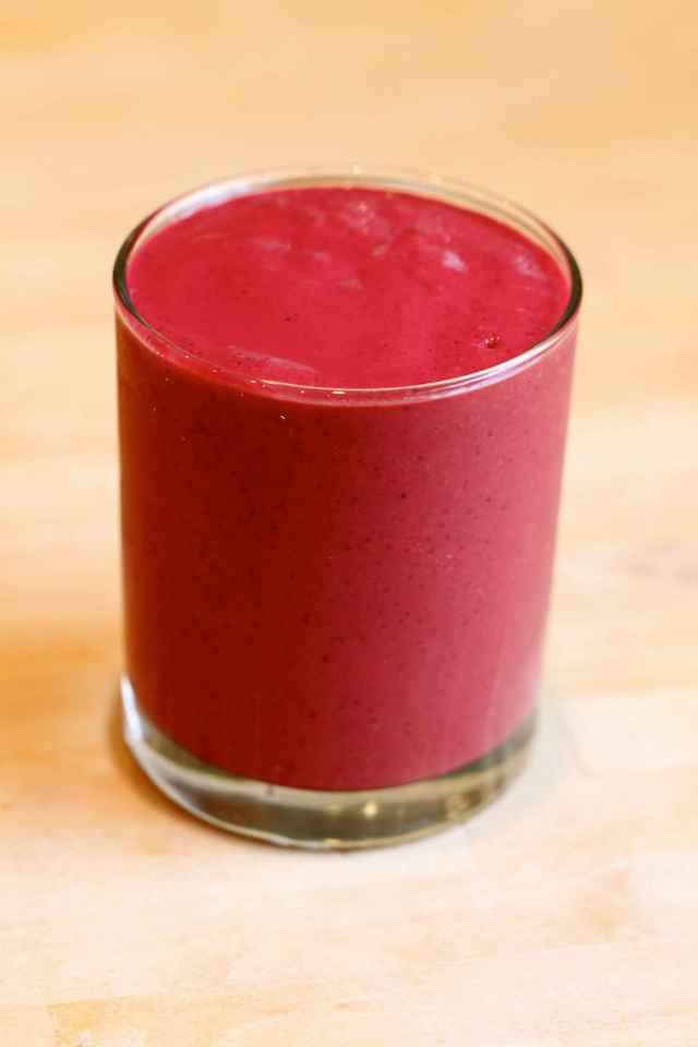 raspberry red smoothie