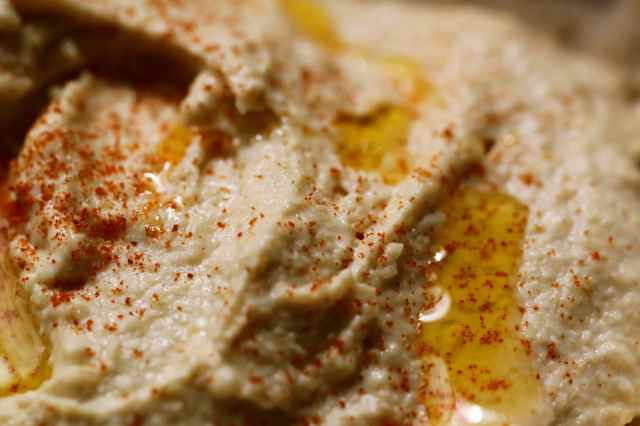 Super smooth humous close up