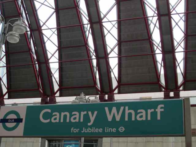 Canary wharf underground