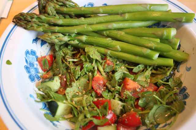 Fattoush and asparagus
