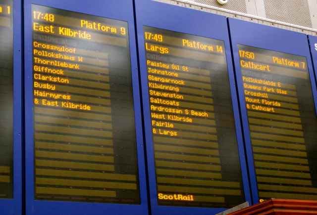 Glasgow Station boards