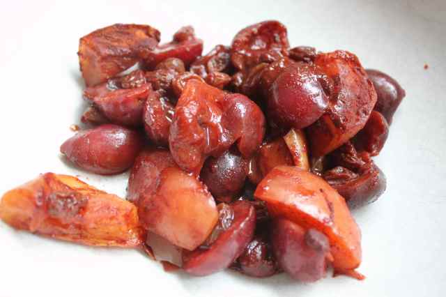 cherry and apple pie