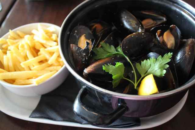 Moules et frites at Miles