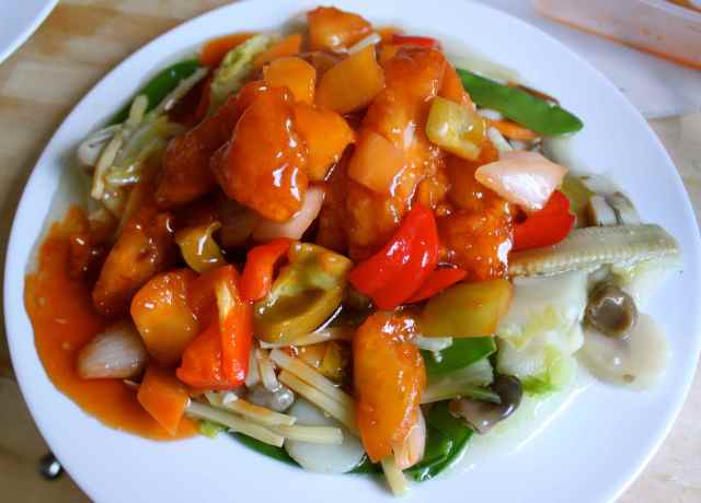 sweet and sour chicken with veggies