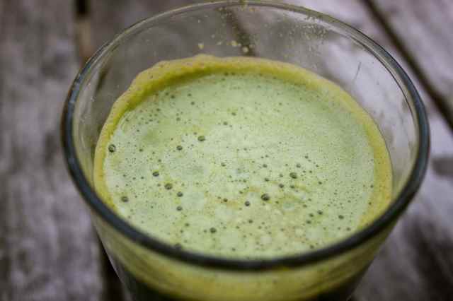 frothy green juice