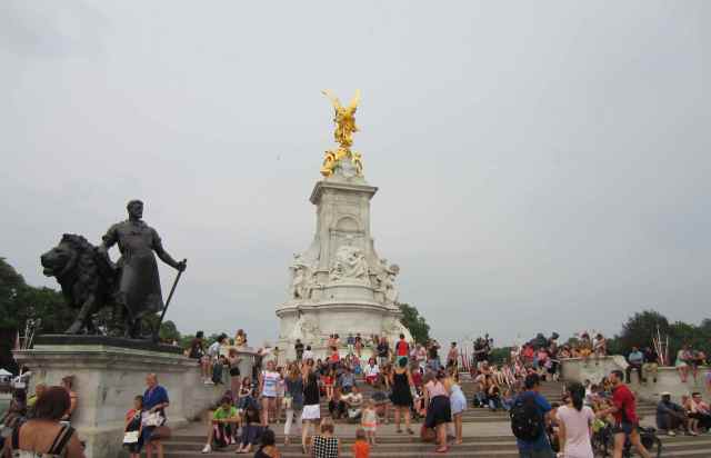 Victoria Memorial 2