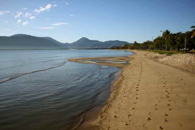 Cairns beach