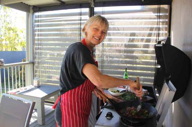 Debbie making b'fast
