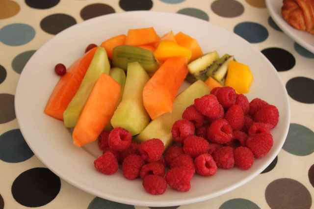 birthday fruit plate
