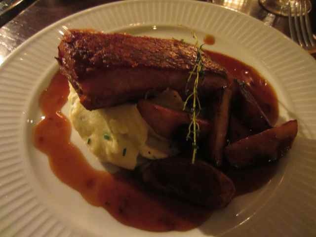 Cote pork and potato