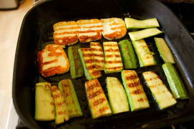 courgettes and halloumi