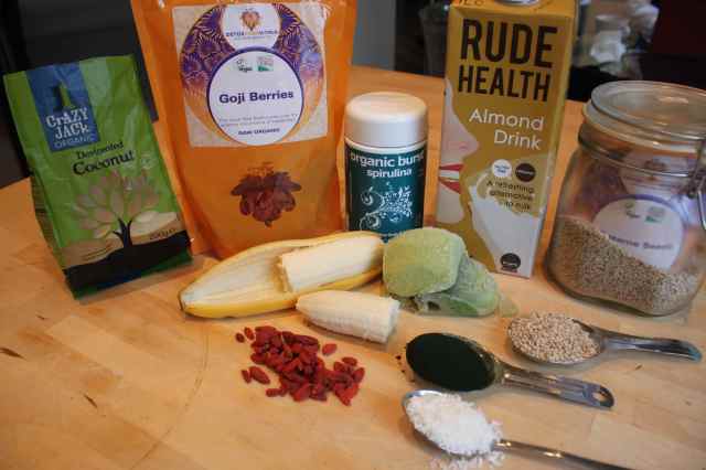 Festive smoothie ingredients 2