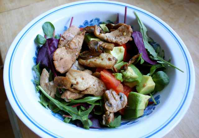 chicken and mushroom salad