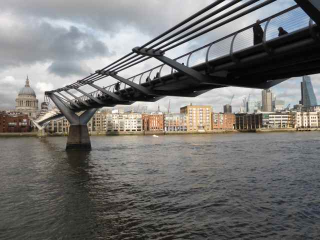 Millenium Bridge 1