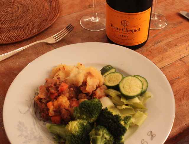Shepherd's pie and champagne