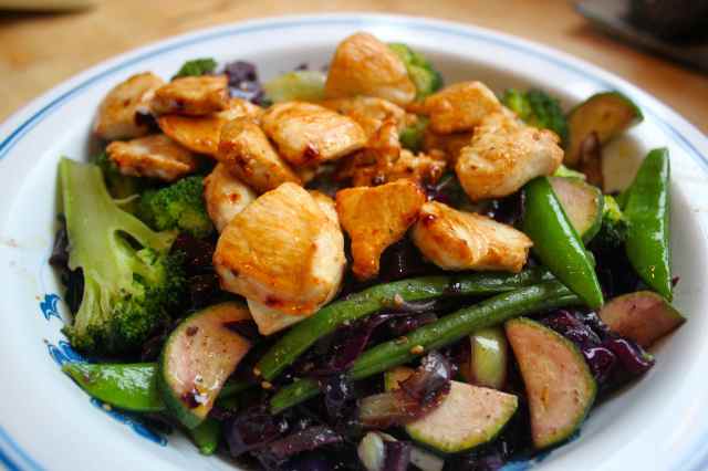chicken and veg stir fry