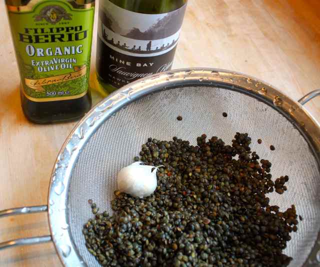 lentils, garlic, wine