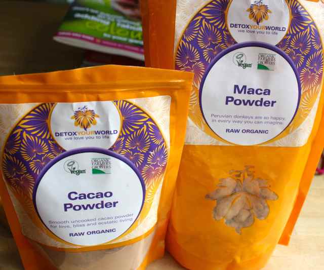 maca and cacao powder