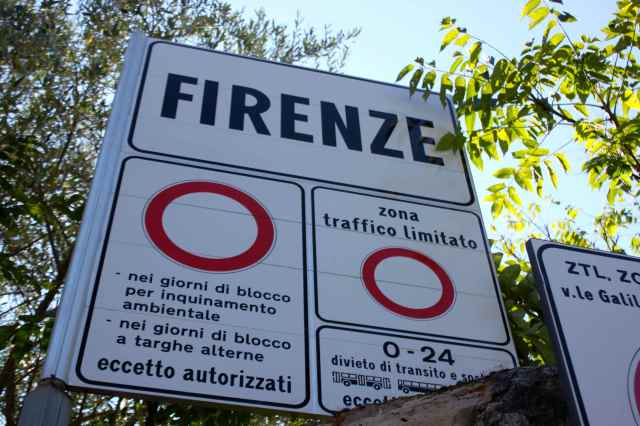 Firenze sign