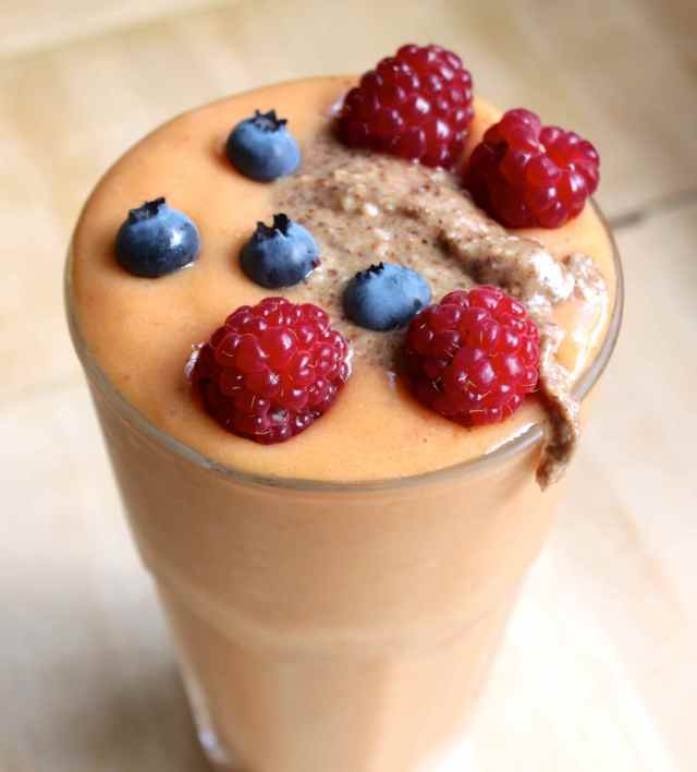 peach and apricot smoothie