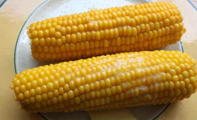 2 sweetcorn